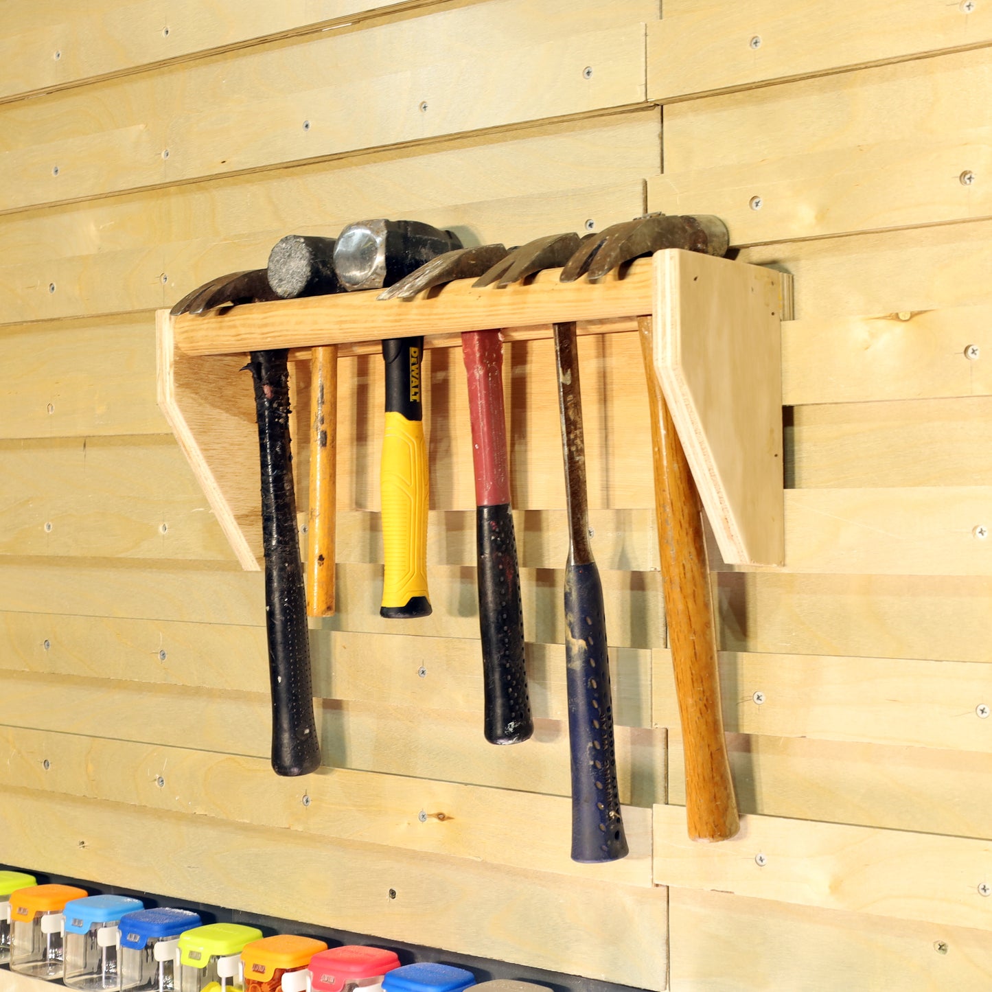 Hammer Rail